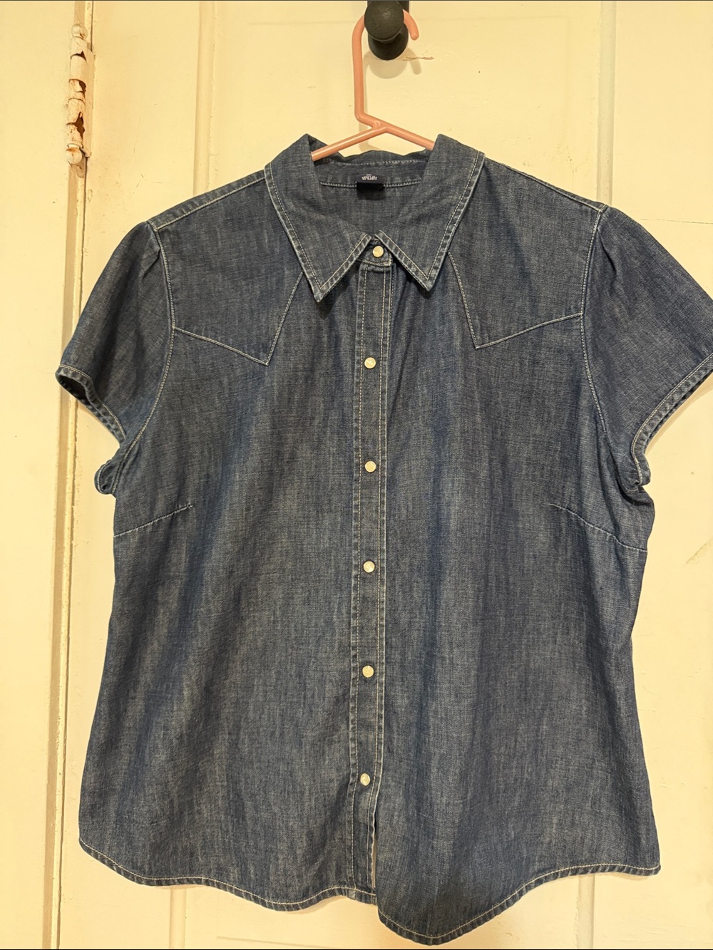 GAP Short-Sleeve Denim Button-Down Shirt - Blue